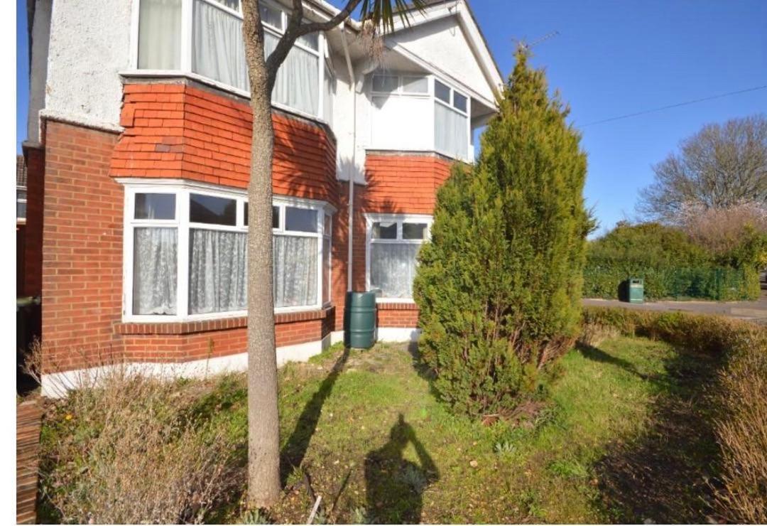 Winton House Home Stay Bournemouth Esterno foto
