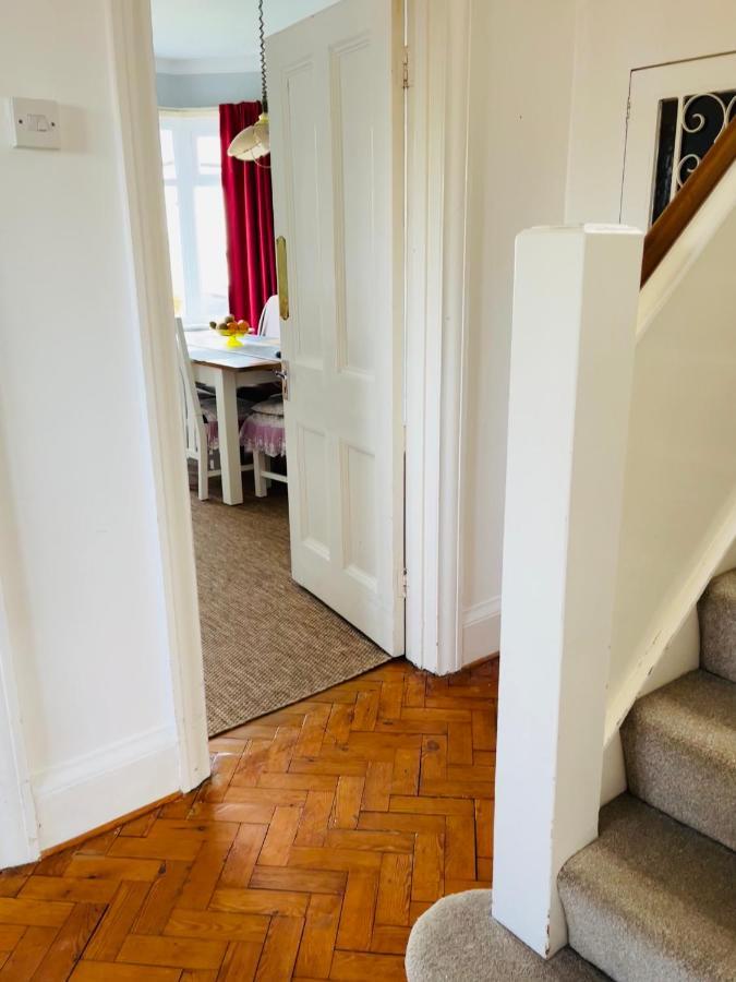 Winton House Home Stay Bournemouth Esterno foto